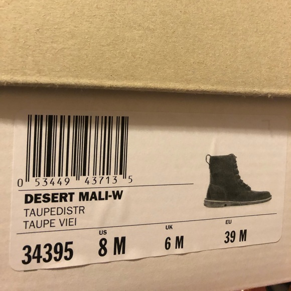 CLARKS Originals DESERT boots grey gummy sole - Picture 8 of 8